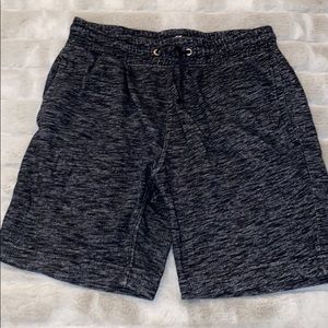 Men’s H&M charcoal grey shorts